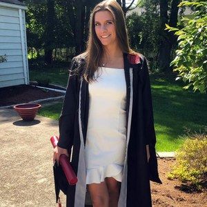 Meet your Posher, Kelly